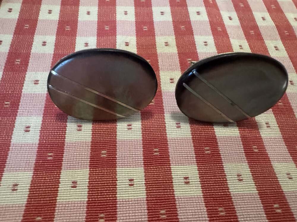 Swank Grey Mother of Pearl Oval Cufflinks w/Silver Tone Diagonal Stripes